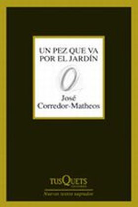 Un pez que va por el jardín
